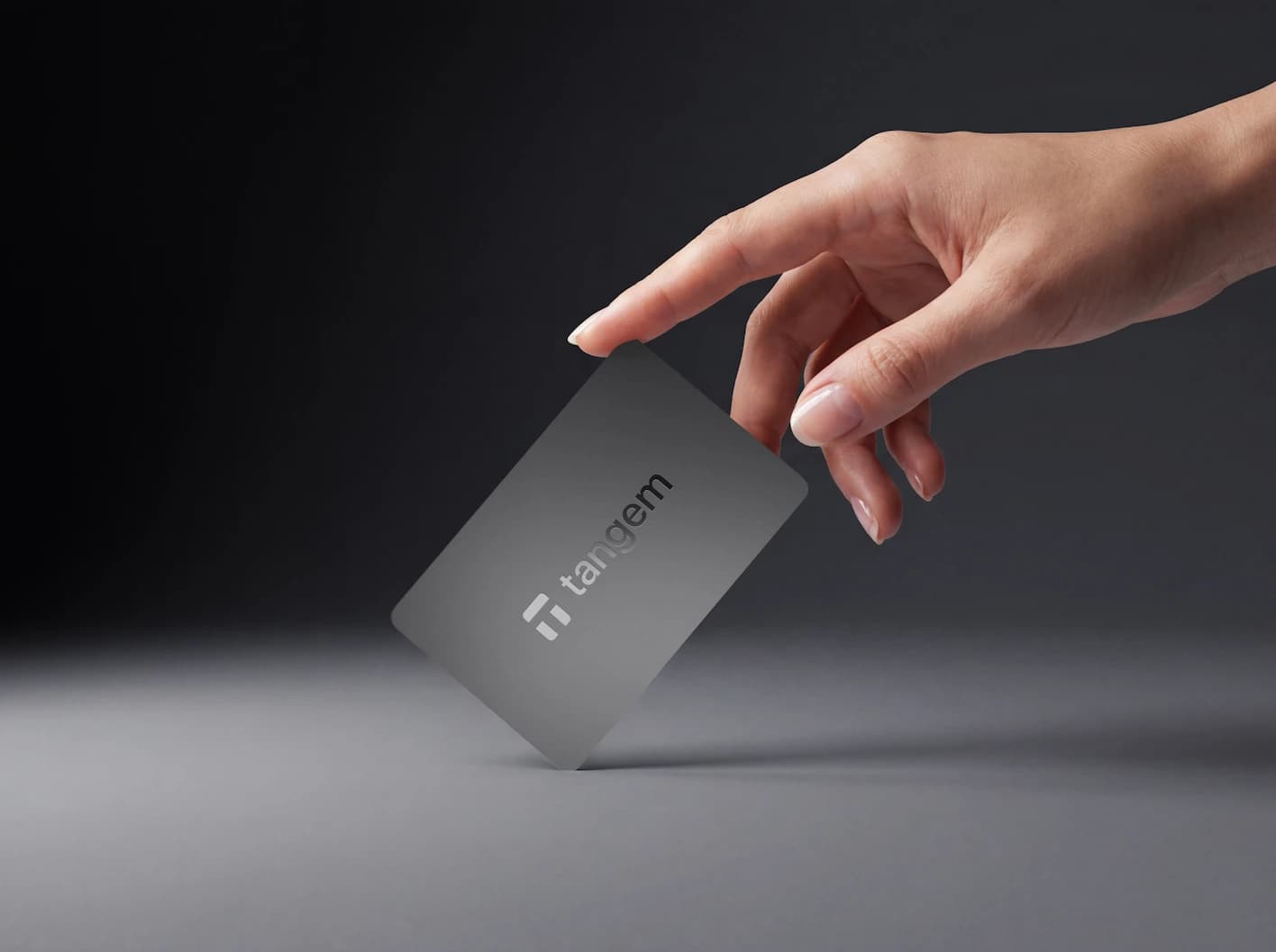 Tangem - La faille laser qui condamne votre carte crypto à vie